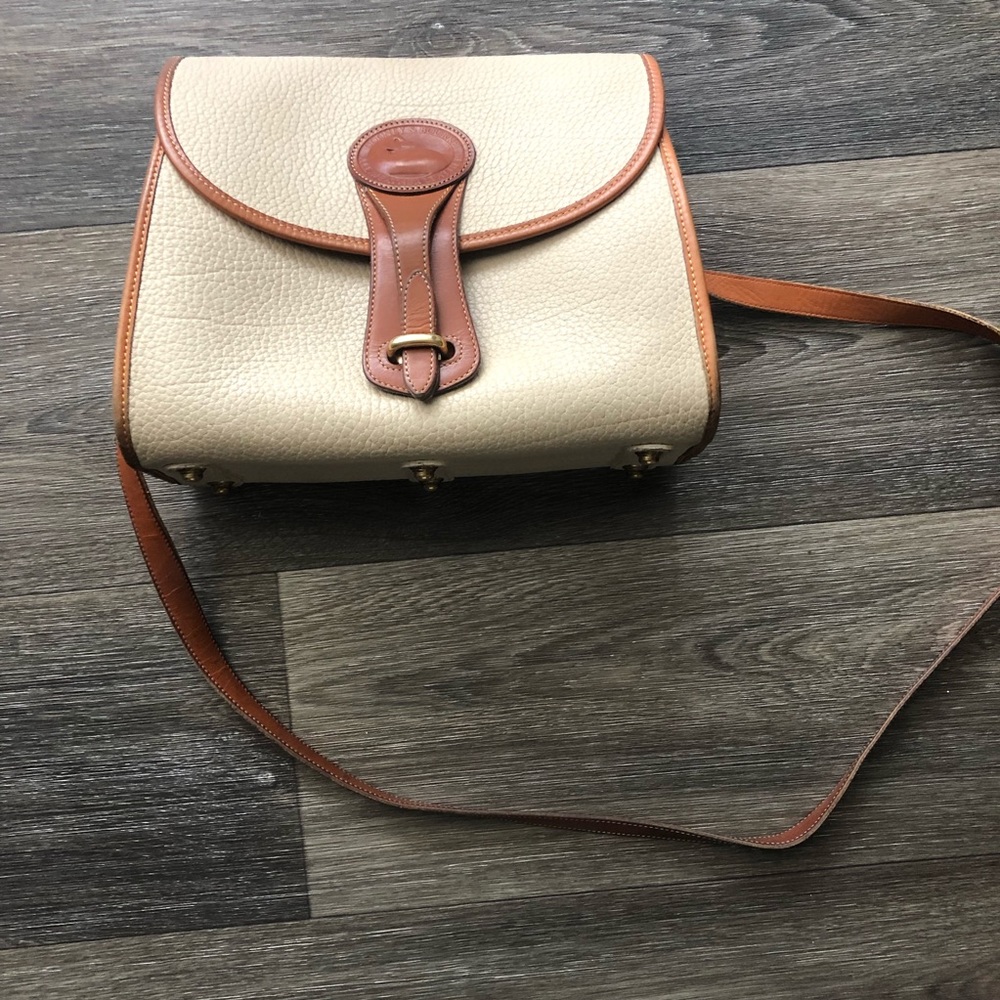 Ivory Dooney & Burke Vintage Purse AWL Crossbody